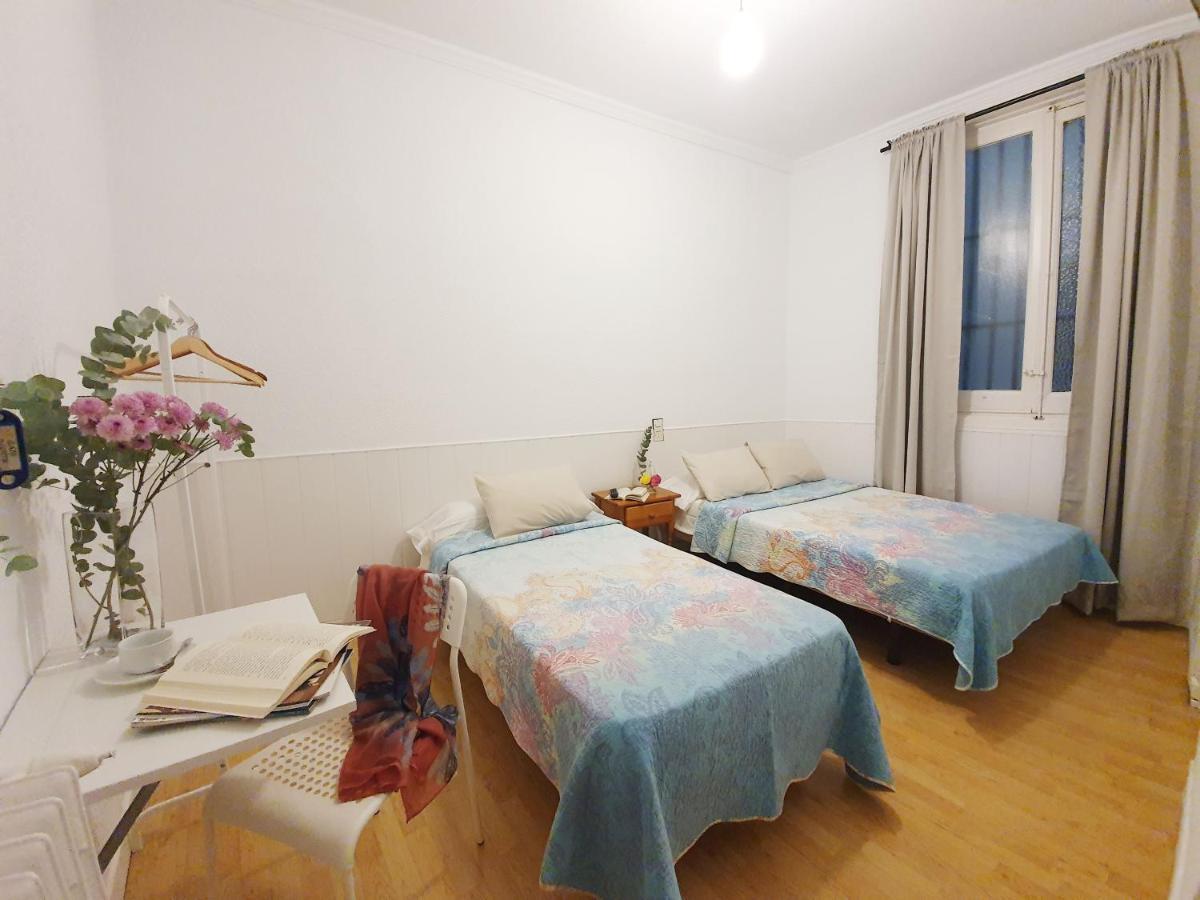 Hostal Alicante Мадрид Екстериор снимка