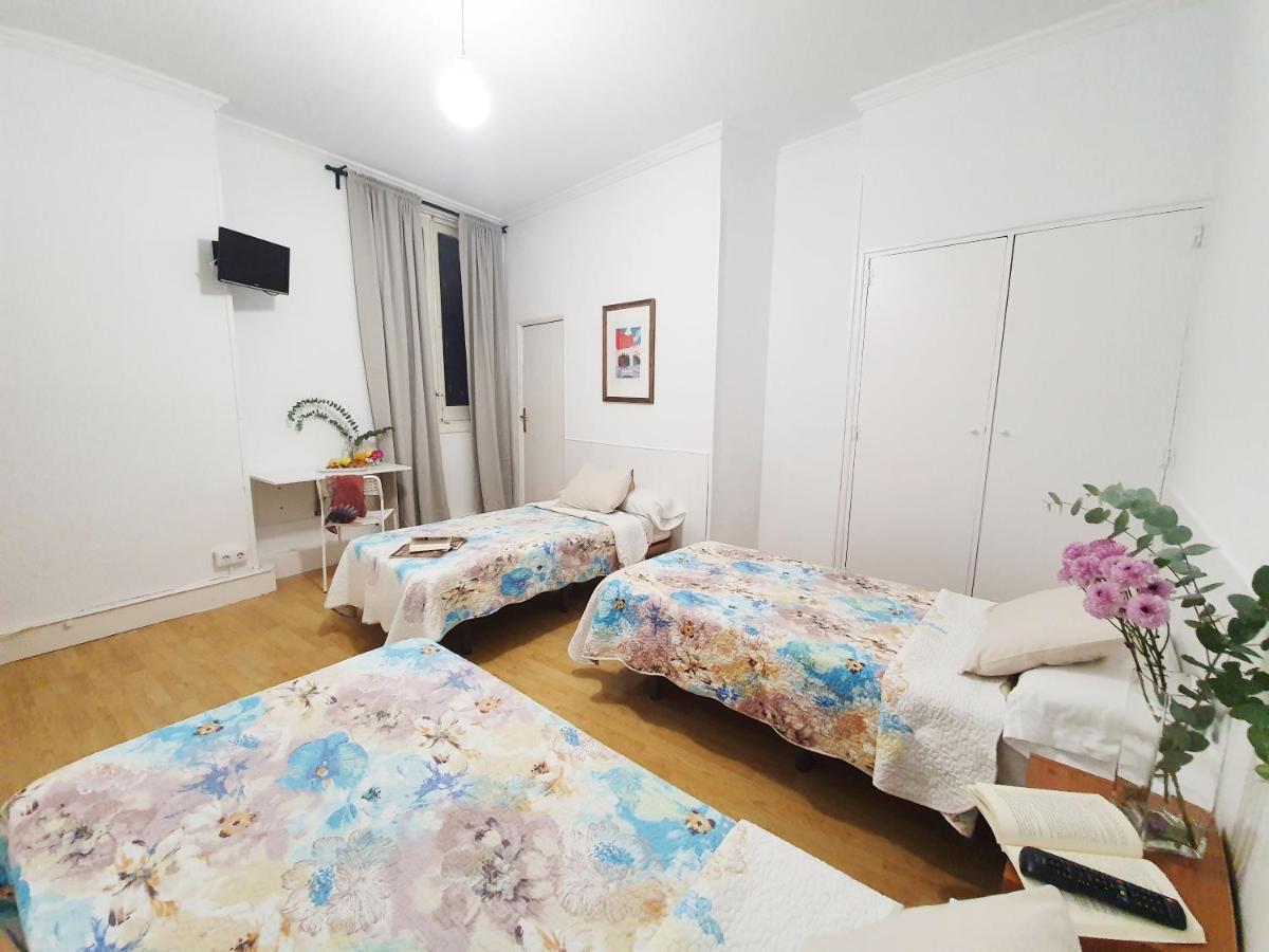 Hostal Alicante Мадрид Екстериор снимка