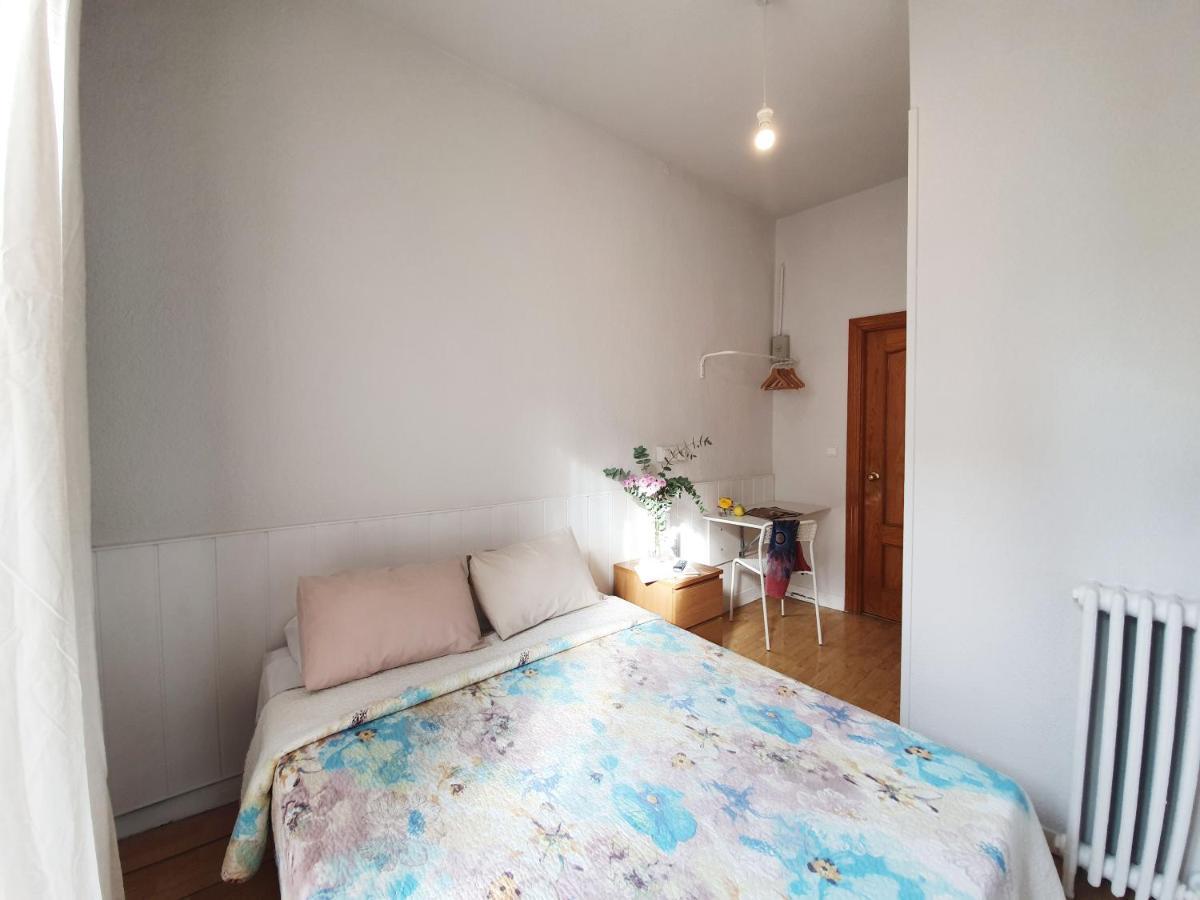 Hostal Alicante Мадрид Екстериор снимка