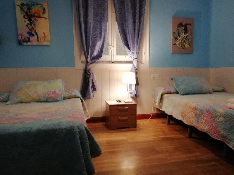 Hostal Alicante Мадрид Стая снимка