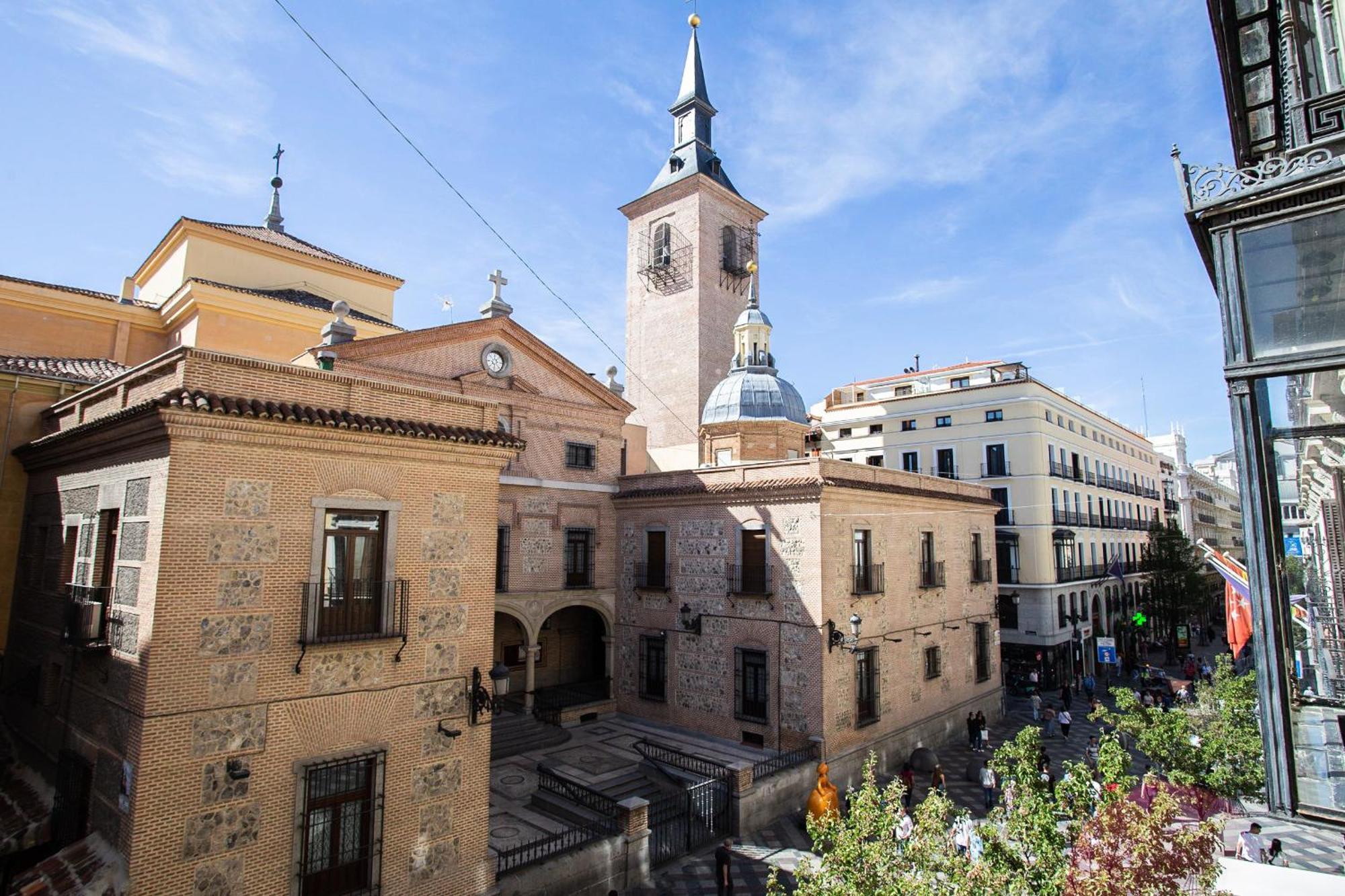 Hostal Alicante Мадрид Екстериор снимка